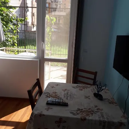 Flowers Apartment