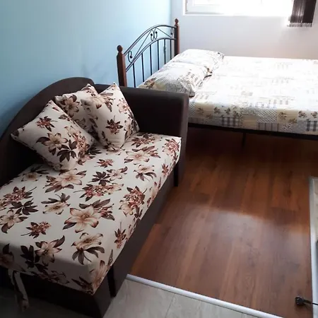 Διαμέρισμα Flowers